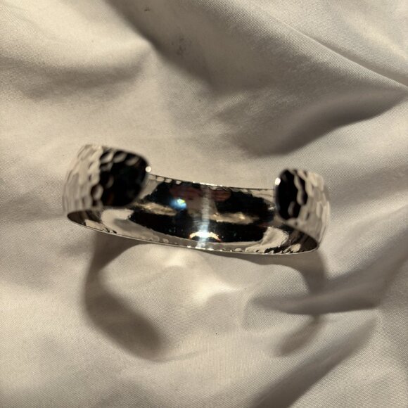 21g Sterling Silver 925 Hammered Wide Cuff Bracelet Free Shipping - Picture 3 of 4